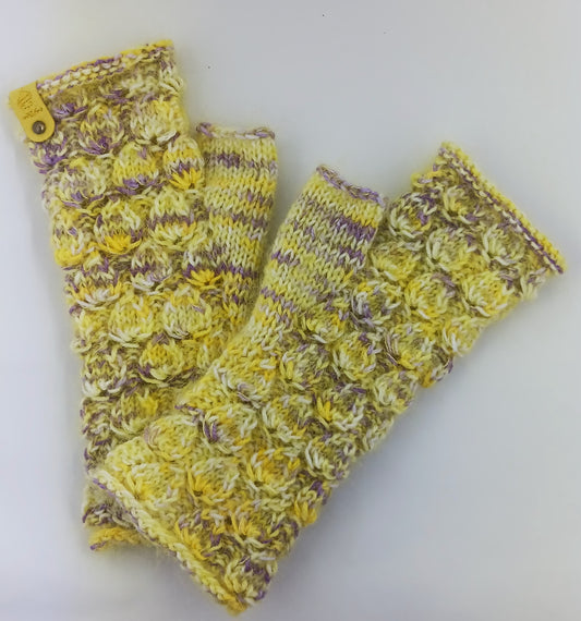 Fingerless gloves