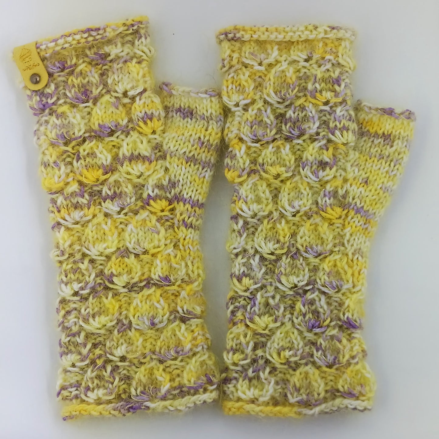 Fingerless gloves